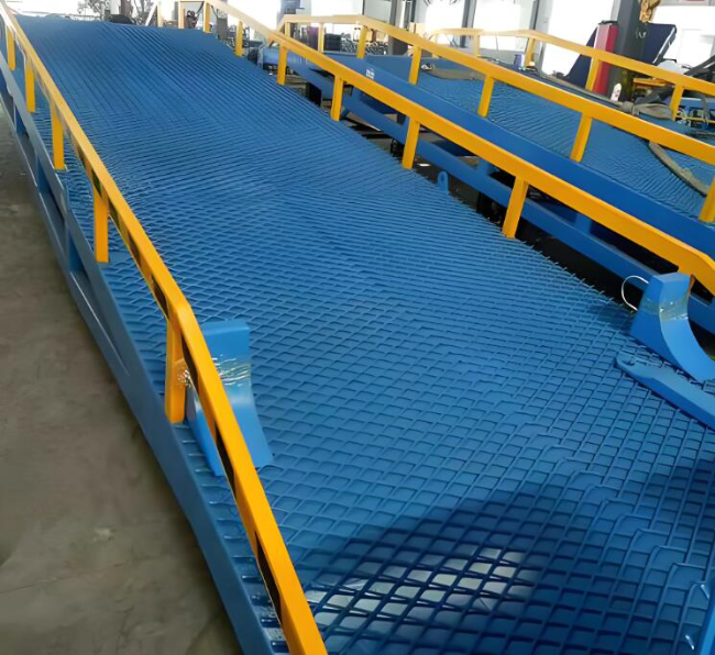 博厚镇移动式液压登车桥